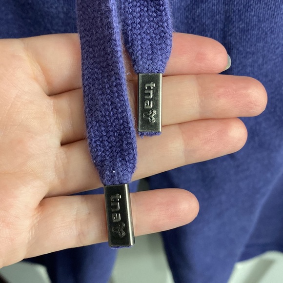 Aritzia TNA sweat shorts size L - Picture 7 of 11